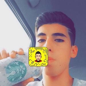 Meet your Posher, Roberto